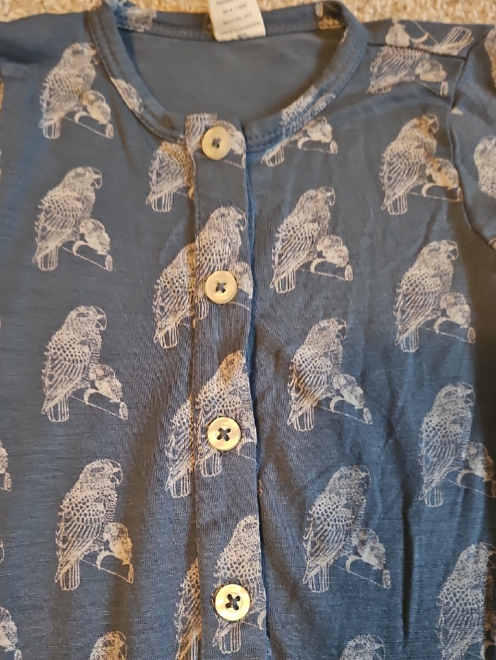 Kate Quinn Bamboo Parrot Henley Romper 12-18M - Picture 2 of 2